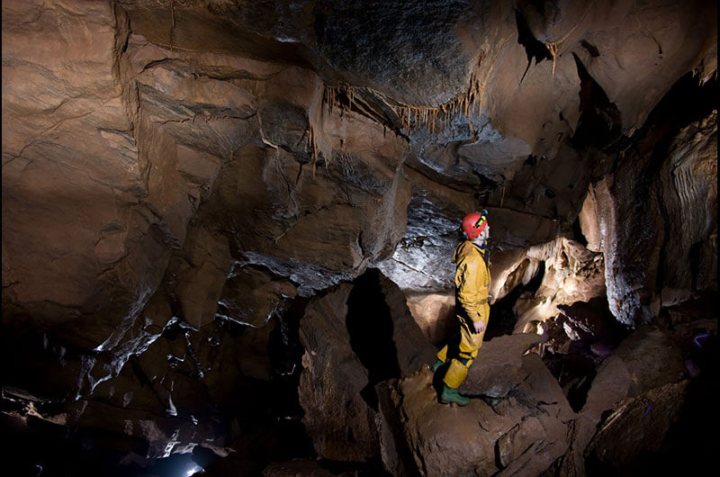 Caving, Mount Abu