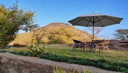 Forest Eco Lodge, Mount Abu - Outside Sitting