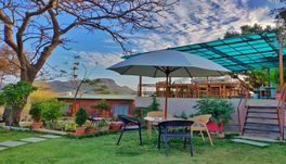 Forest Eco Lodge, Mount Abu - Outside Sitting